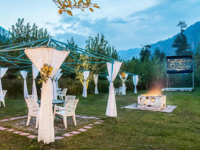 Hotel Treebo Trend Celebriti Manali Vashist Exterior foto